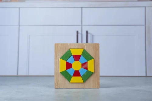 791141 WOODEN PUZZLE