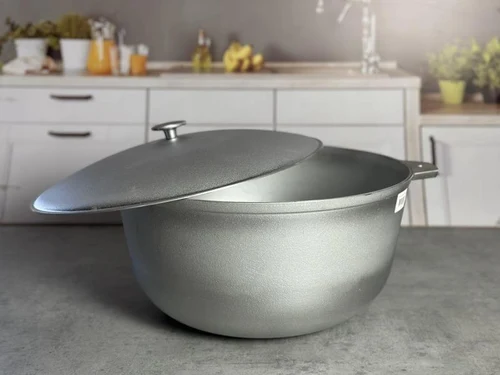 D1020  Казан 20л с крышкой  UA